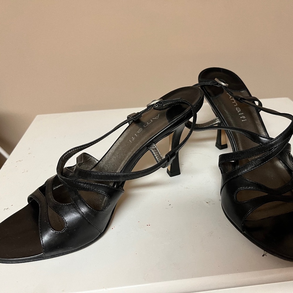 Black sandal heels 6 1/2